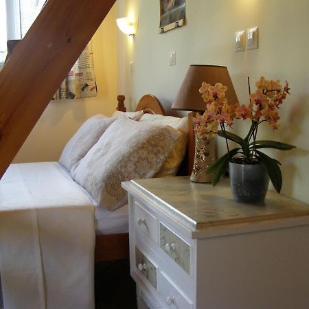 Bed and Breakfast Kostas Walkers Point Dafnáta Esterno foto